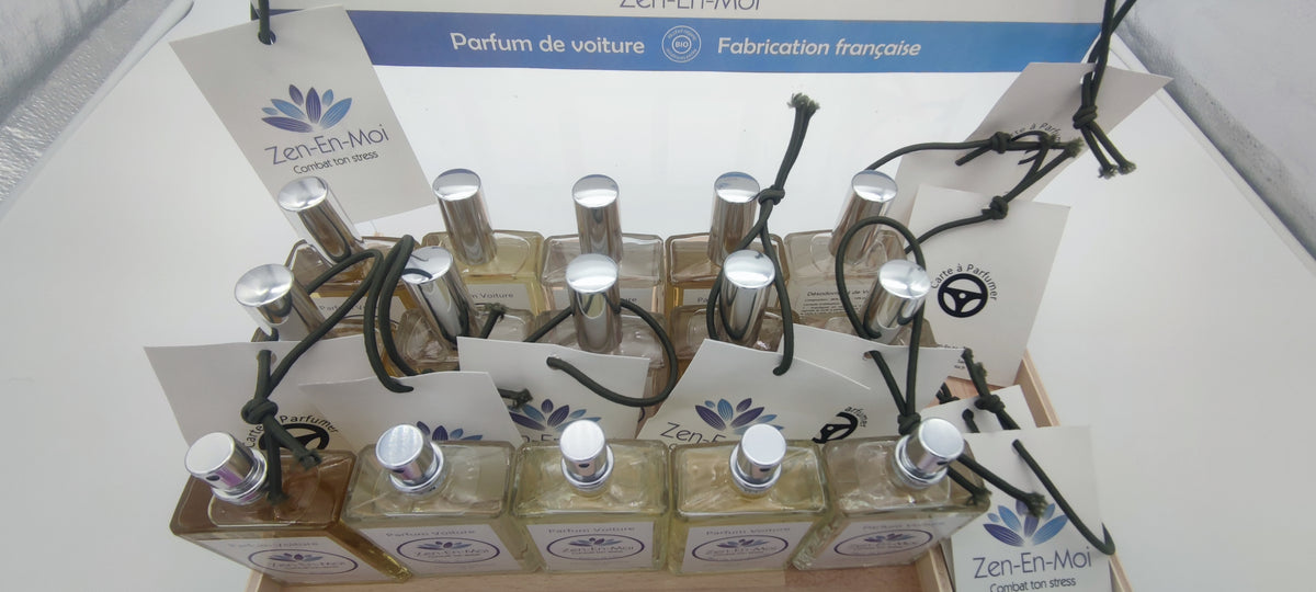 Parfum de voiture 50 ml + cartes à parfumer